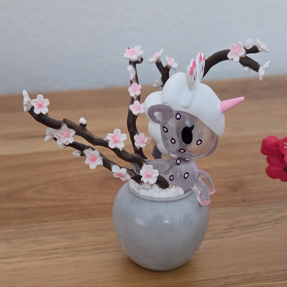 Tokidoki Botanical Harmony Unicorno Cherry Blossom Hanami Faith - Picture 3 of 7